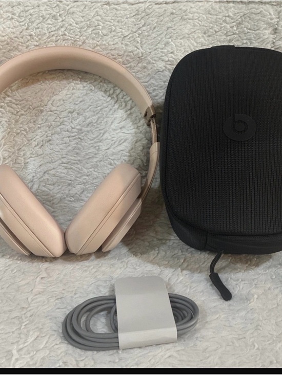 Beats by Dre Other - Beats Studio Pro x Kim Kardashian Bluetooth Noise Cancelling Headphones -